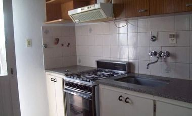 Casa en venta - 3 dormitorios 1 baño - cochera - 161mts2 - Bolívar