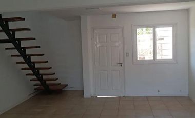 Dúplex en venta - 2 dormitorios 1 baño - Cochera - 100mts2 - Necochea