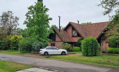 Casa en Venta en Las Praderas De Lujan