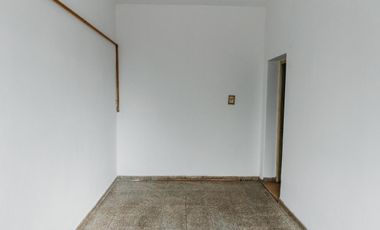 venta casa dos plantas bordabehere 4227