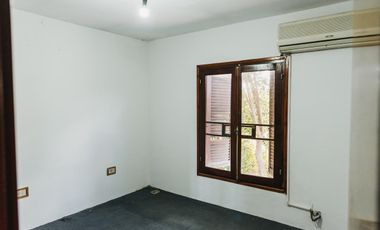 venta casa dos plantas bordabehere 4227