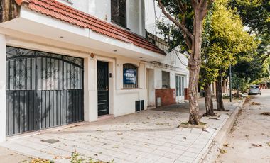 venta casa dos plantas bordabehere 4227