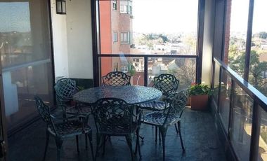 Departamento en venta - 4 dormitorios 2 baños - 205mts2 - Quilmes
