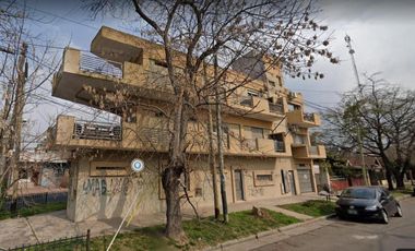 Departamento en venta - 2 dormitorios 1 baño - cochera - 75 mts2 - Burzaco