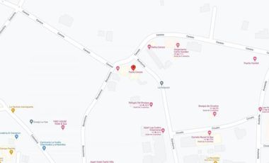 Casa en venta - 4 dormitorios 3 baños - 290mts2 - Carilo