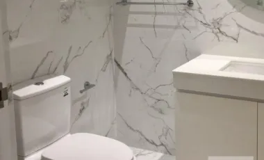 Modern dark-toned condo with glass dining at Royal Castle (AA44283)