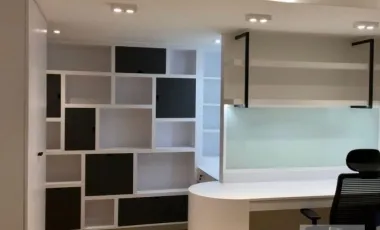 Modern dark-toned condo with glass dining at Royal Castle (AA44283)