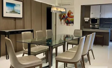 Modern dark-toned condo with glass dining at Royal Castle (AA44283)