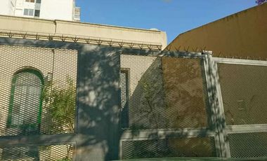 Casa en venta - 3 dormitorios 1 baño - Cochera - 245mts2 - Don Bosco