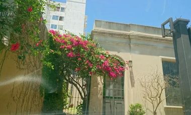 Casa en venta - 3 dormitorios 1 baño - Cochera - 245mts2 - Don Bosco