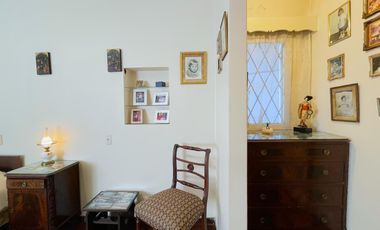 Casa en VENTA con departamento en planta alta, todo a reciclar, en Florida/Vte. López