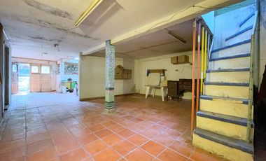 Casa en VENTA con departamento en planta alta, todo a reciclar, en Florida/Vte. López