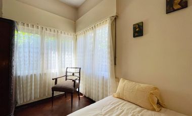 Casa en VENTA con departamento en planta alta, todo a reciclar, en Florida/Vte. López