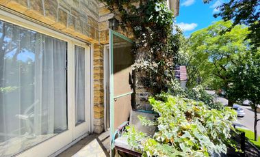 Casa en VENTA con departamento en planta alta, todo a reciclar, en Florida/Vte. López