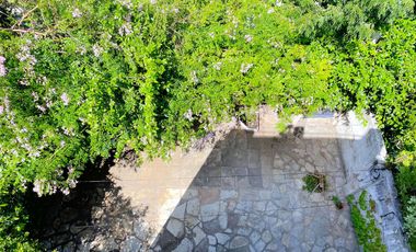 Casa en VENTA con departamento en planta alta, todo a reciclar, en Florida/Vte. López