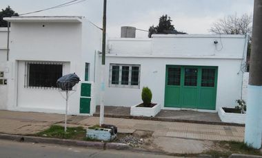 Casa en Luis Guillon