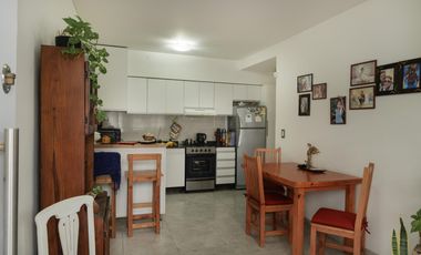 DOS AMBIENTES CON ESPACIO PARA AUTO - APTO CREDITO