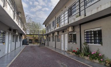 DOS AMBIENTES CON ESPACIO PARA AUTO - APTO CREDITO