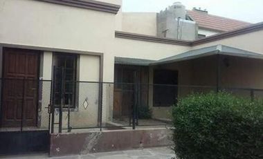 Casa en venta - 2 dormitorios 1 baño - 170mts2 - Rawson