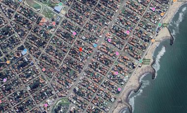 Casa en venta - 2 dormitorios 1 baño - cochera - 180mts2 - Santa Clara Del Mar