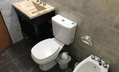 Casa en venta - 2 dormitorios 1 baño - cochera - 180mts2 - Santa Clara Del Mar