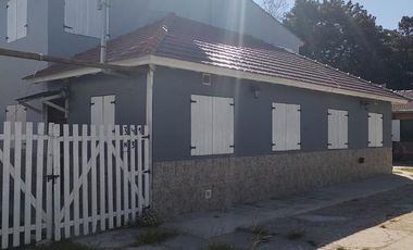 Dúplex en venta - 4 dormitorios 4 baños - 50m2 - Mar Del Tuyu