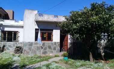 Casa en venta - 5 dormitorios 3 baños - 300mts2 - San Clemente Del Tuyú