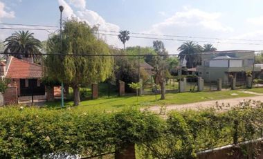 Casa en venta - 2 Dormitorios 2 Baños - 300Mts2 - Ensenada