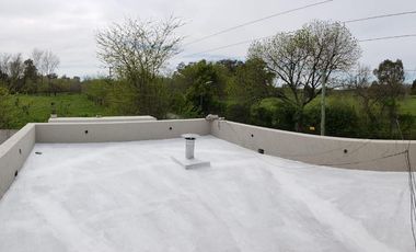 Casa venta 3 dormitorios 4 baños 720mts2 totales - Villa Elisa