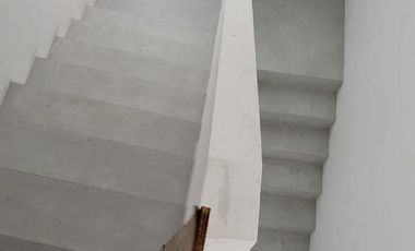 Casa venta 3 dormitorios 4 baños 720mts2 totales - Villa Elisa