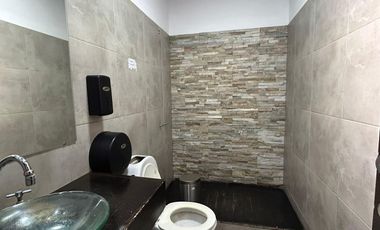 ALQUILER 2 Galpones naves industriales con salon de eventos en Av. 19 y 526 Gonnet La Plata