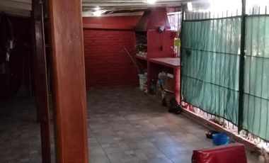 Casa en venta - 3 dormitorios 1 baño - 280mts2 - Burzaco