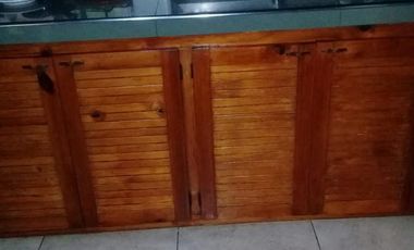 Casa en venta - 3 dormitorios 1 baño - 280mts2 - Burzaco