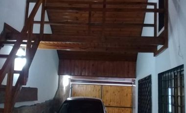 Casa en venta - 3 dormitorios 1 baño - 280mts2 - Burzaco