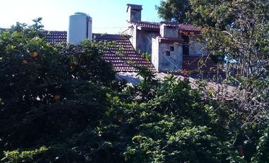 Casa en venta - 3 dormitorios 1 baño - 280mts2 - Burzaco