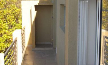 Departamento en venta - 2 dormitorios 1 baño - cochera - 55 mts2 - Burzaco