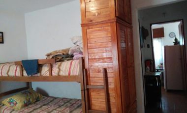 Casa en venta - 1 dormitorio 1 baño - 70mts2  - Mar Del Tuyu