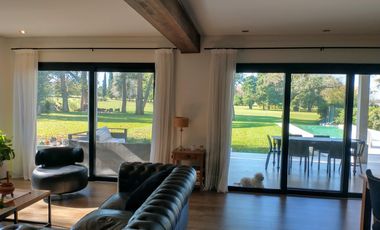 Excelente Casa en Las Praderas De Lujan