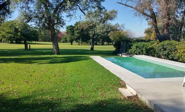 Excelente Casa en Las Praderas De Lujan