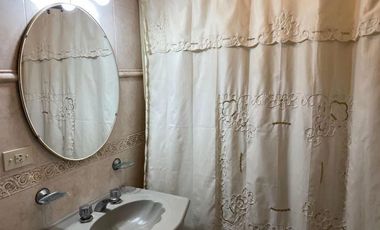 Casa en venta - 4 dormitorios 3 baños - Cochera - 600mts2 - Mar De Ajó