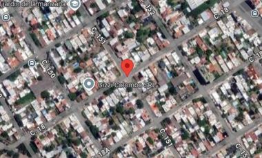 Casa venta - 4 dormitorios 2 baños - 200mts2 totales - Berazategui