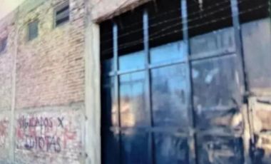 Casa venta - 4 dormitorios 2 baños - 200mts2 totales - Berazategui