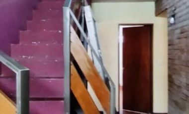 Casa venta - 4 dormitorios 2 baños - 200mts2 totales - Berazategui