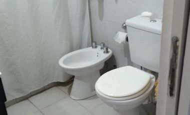Casa en venta - 1 dormitorio 1 baño - 70mts2 - Sourigues.