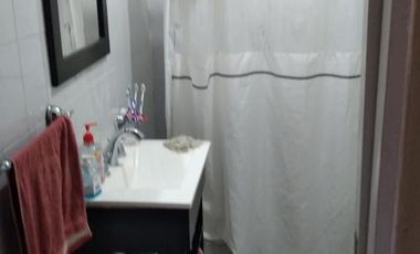 Casa en venta - 1 dormitorio 1 baño - 70mts2 - Sourigues.