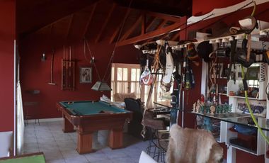 Casa venta -8 dormitorios-5 baños-5 cocheras -2100mts2 totales- Ranelagh