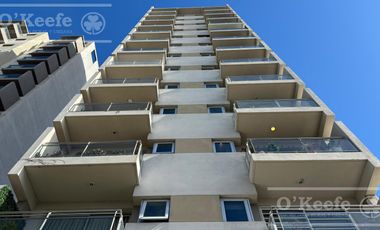 Departamento en venta, 2 ambientes en Quilmes centro con cochera.