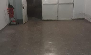 Casa en venta - 2 dormitorios 2 baños - 250mts2 - Necochea