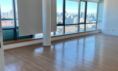 Departamento en Puerto Madero tres ambientes con excelente vista - Apto Crédito