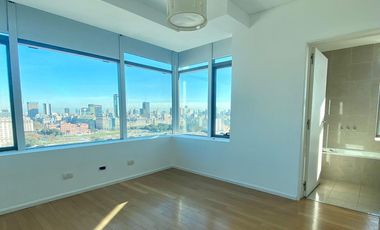 Departamento en Puerto Madero tres ambientes con excelente vista - Apto Crédito